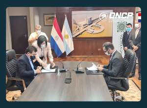 Imagen de la noticia: Contrataciones Públicas firma acuerdo de cooperación con la Entidad Binacional Yacyretá