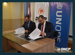 Imagen de la noticia: DNCP y UNOPS firmaron un memorando de entendimiento para seguir transparentando las compras públicas 